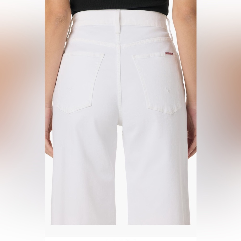 Women's White Jeans - Picture 4 of 5